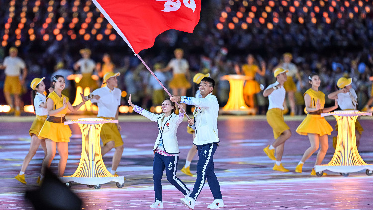 圖集｜杭州亞運揭幕 姚錦成莫宛螢任持旗手 霍啟剛：有信心港隊能發揮最佳表現