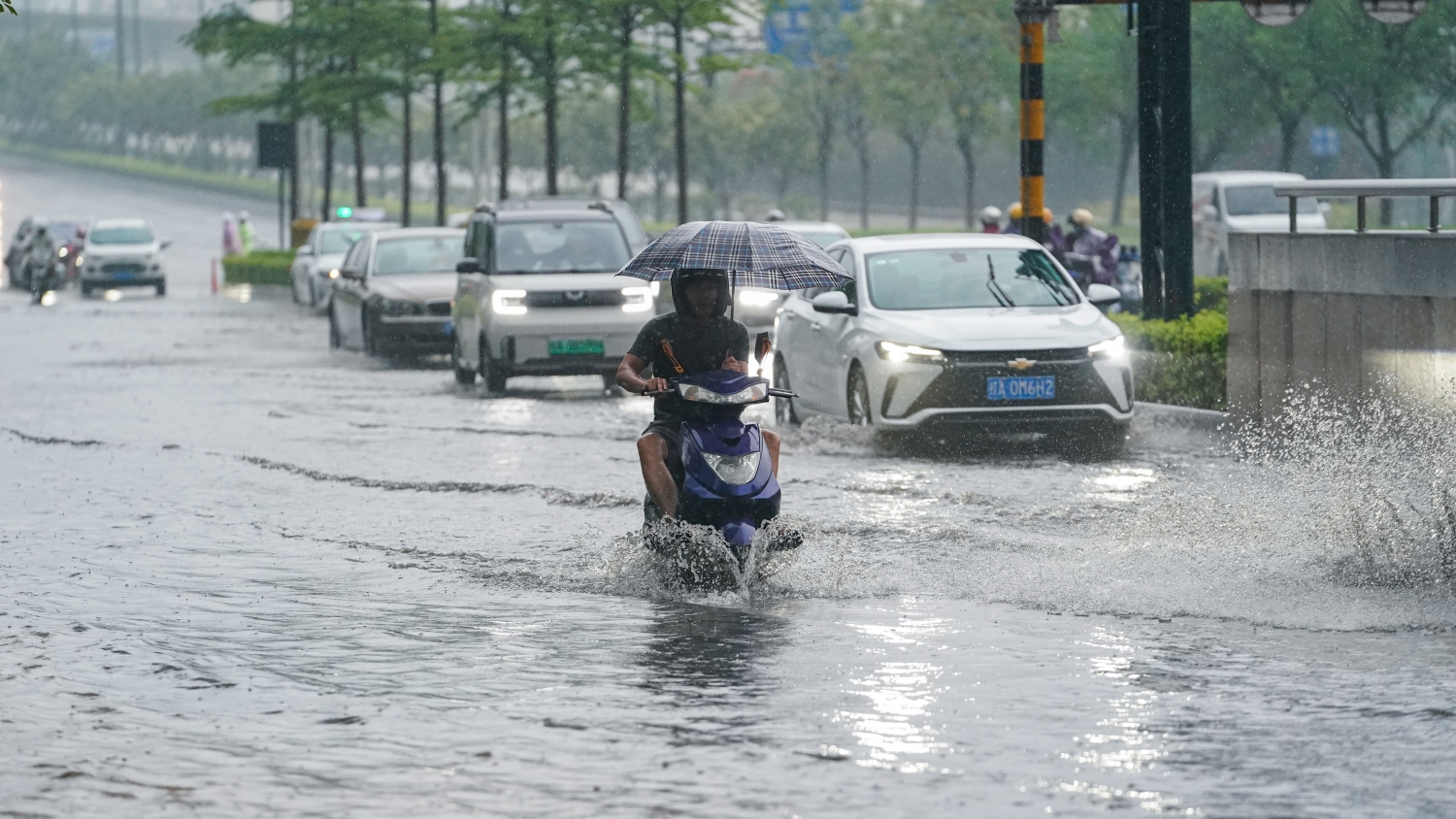 中央氣象臺發布暴雨藍色預警 貴州東部有大暴雨