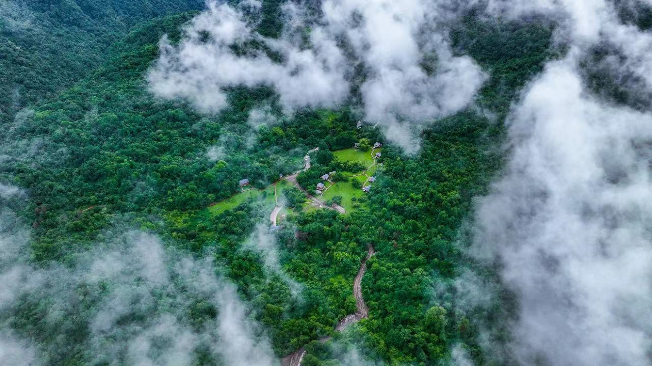 甘肅首個「國際慢城」——兩當(dāng)雲(yún)屏「創(chuàng)成」